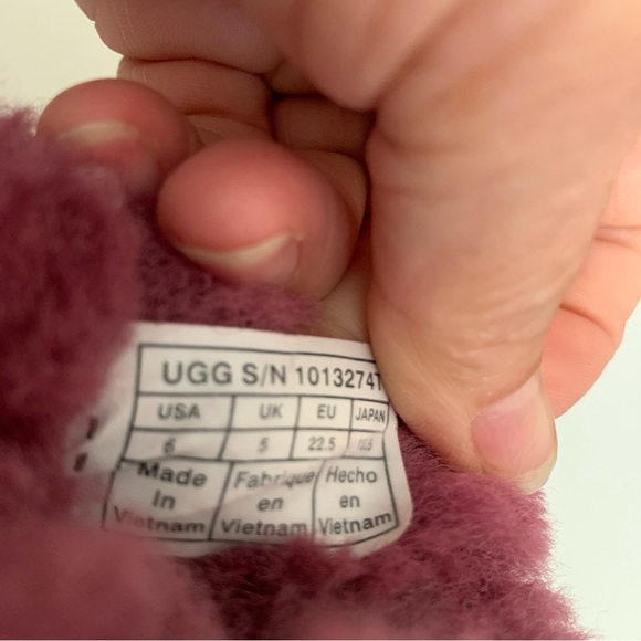 UGG Toddler Boots Bailey Bow Burgundy Plush Lined Footwear 6 Winter Snow Boots - Picture 8 of 9